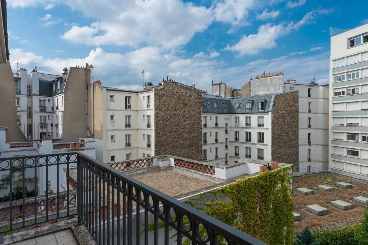 Beaudelaire Center Parijs